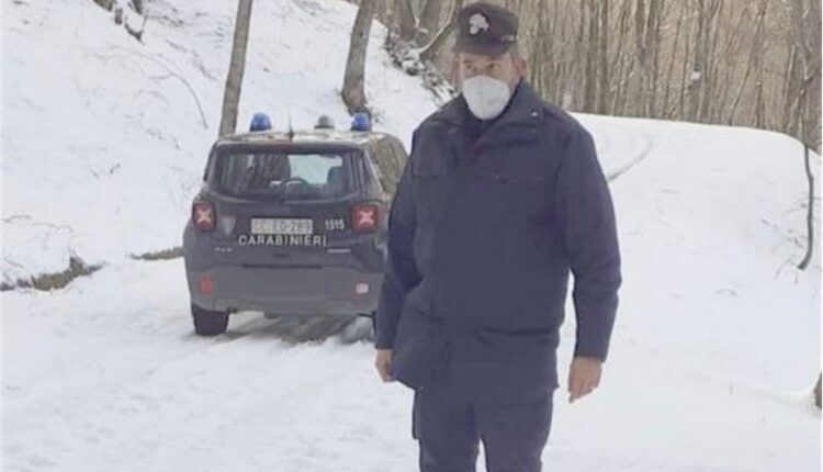 carabiniere neve